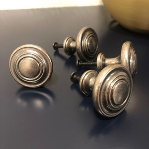 4 NEW Drawer Knobs